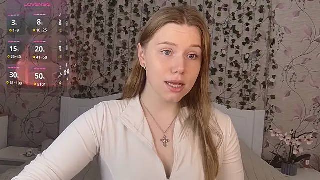 Snapshot of _influensii_ chatting on October 2025 04:57:02 AM influensii online show from October 2025 04:57:02 AM