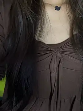 Dolly282 online show from July 2026 04:25:02 PM