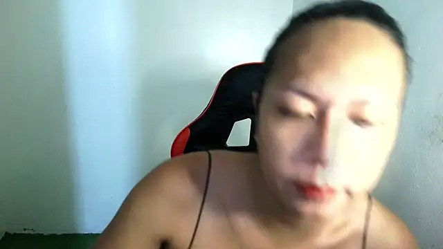 Snapshot of YourAsian_Cummer chatting on October 2025 12:05:01 PM YourAsian Cummer online show from October 2025 12:05:01 PM