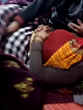 Snapshot of Sonabhabhi96 chatting on February 2026 03:52:02 PM Sonabhabhi96 online show from February 2026 03:52:02 PM