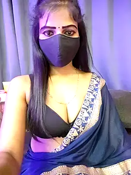 Misss-julli online show from March 2026 01:23:02 PM