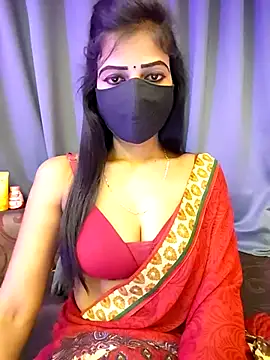 Misss-julli online show from April 2026 02:39:01 AM