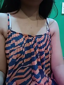 Vaani Actress online show from May 2026 04:03:01 PM