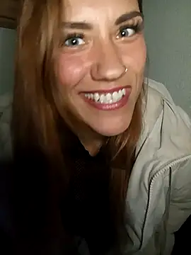 SlimBellaa online show from September 2025 08:32:01 PM