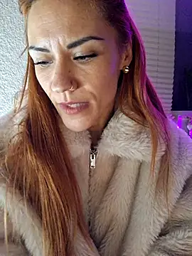 SlimBellaa online show from November 2025 09:46:02 PM