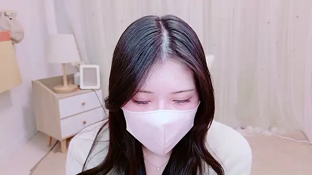 Oo IORI online show from November 2025 03:01:02 PM