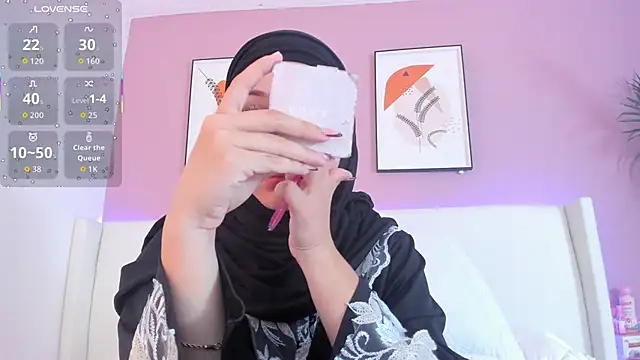  Saandy online show from April 2026 11:32:01 AM