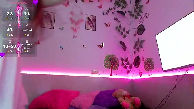 Snapshot of emily_cooper_t chatting on October 2025 08:07:01 PM emily cooper t online show from October 2025 08:07:01 PM