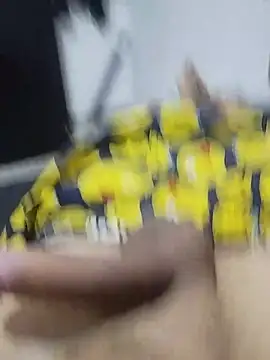 Danielcora online show from July 2026 03:21:02 PM