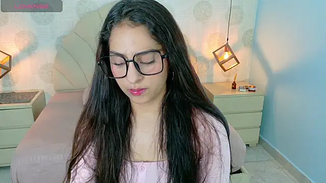 AIXATRISTA1 online show from May 2026 07:33:01 PM