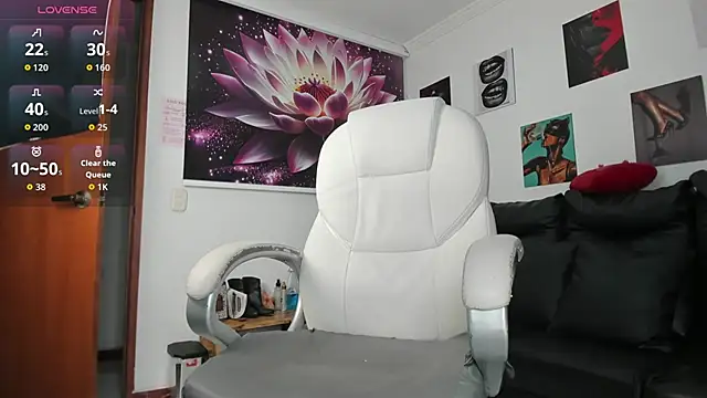 lycoris 19 online show from September 2025 08:45:02 PM