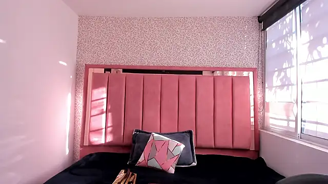 Barbara fox   online show from November 2025 11:56:02 AM