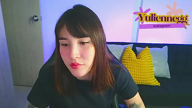 Yulienneg online show from February 2026 01:20:02 AM