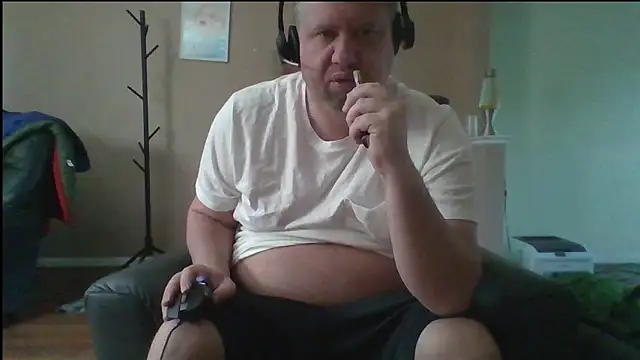 Single White Male online show from May 2026 11:50:02 AM