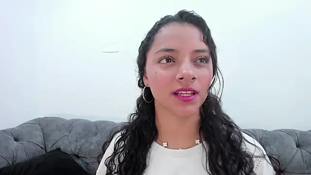 Snapshot of Angellit_Afrodita_ chatting on November 2025 10:59:01 AM Angellit Afrodita online show from November 2025 10:59:01 AM