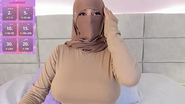  Nadiaa online show from March 2026 07:35:01 PM