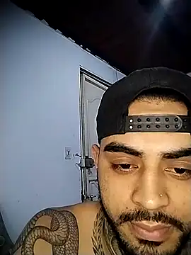 Snapshot of marko_blaze chatting on October 2025 09:41:02 AM marko blaze online show from October 2025 09:41:02 AM