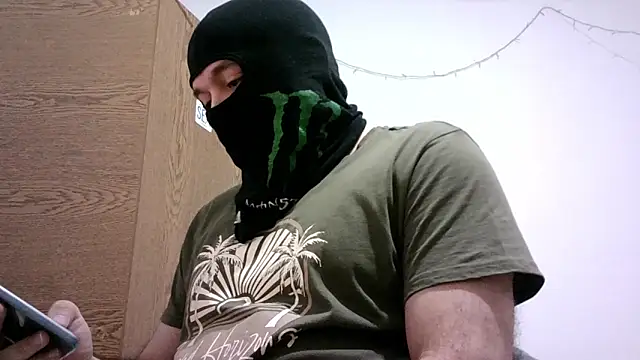 Black Scorpion91 online show from October 2025 05:48:02 PM