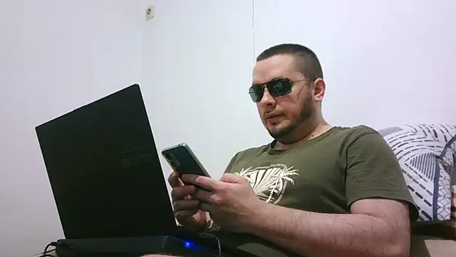 Black Scorpion91 online show from February 2026 06:35:01 PM