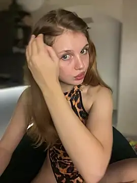 Emaline Fane online show from July 2026 07:39:01 PM