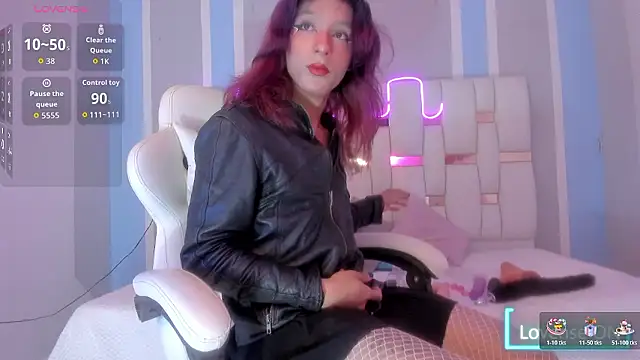 Snapshot of MilkWhore1 chatting on January 2026 07:39:02 PM MilkWhore1 online show from January 2026 07:39:02 PM