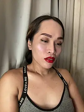 RomanticPearlTS online show from May 2026 01:07:02 PM
