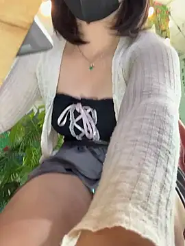 Bonnie-2k online show from March 2026 05:55:02 AM