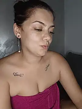 LadyNora online show from June 2026 09:08:02 PM