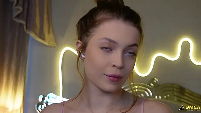 Snapshot of kellypeachcake chatting on February 2026 05:22:02 AM kellypeachcake online show from February 2026 05:22:02 AM