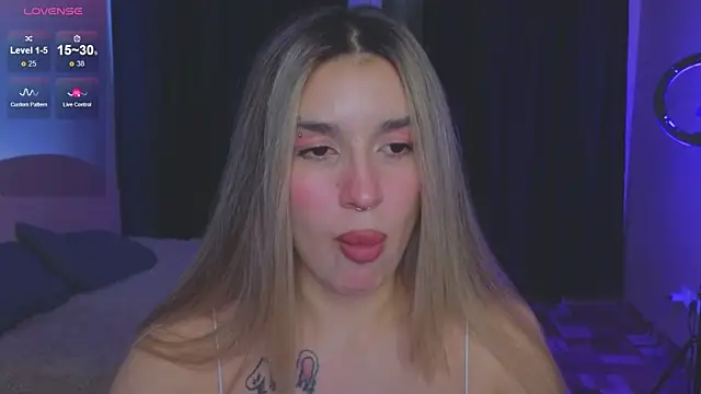 RoxyChill online show from September 2025 09:05:01 PM