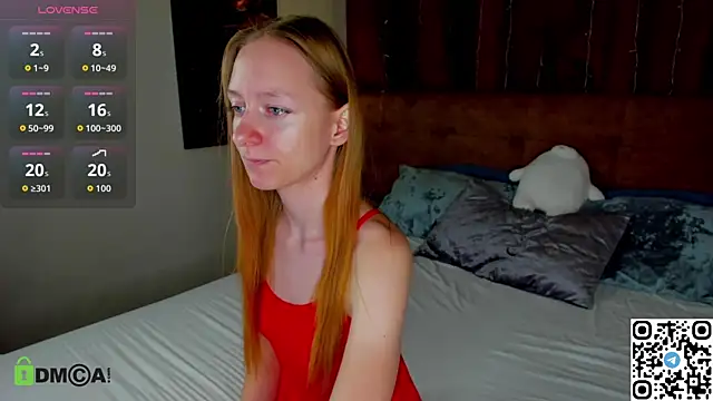 Snapshot of Mia_E1fie chatting on September 2025 09:30:01 AM Mia E1fie online show from September 2025 09:30:01 AM