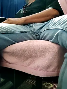 sexy boy hot lund online show from April 2026 09:35:01 AM