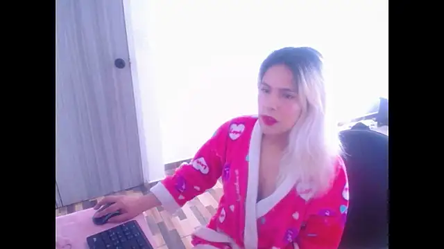 Snapshot of mystica_25 chatting on November 2025 05:01:02 PM mystica 25 online show from November 2025 05:01:02 PM