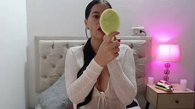 Taliana21 online show from May 2026 08:22:01 AM