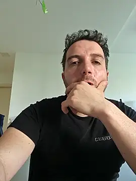 Snapshot of spaccaa chatting on April 2026 08:51:01 AM spaccaa online show from April 2026 08:51:01 AM
