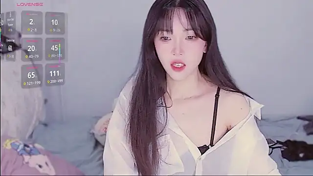 XiaoNana  online show from February 2026 02:05:02 AM