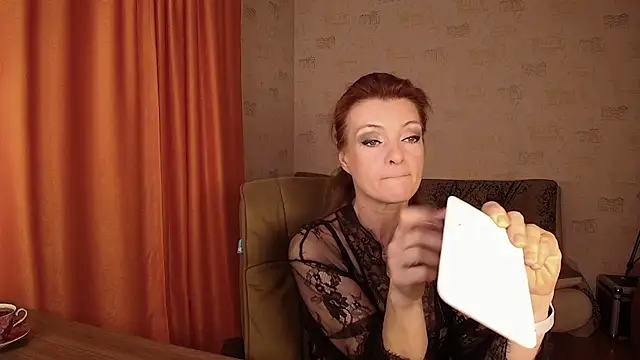 Milla Vanilla  online show from September 2025 10:48:02 AM