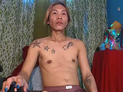 Snapshot of YourTopweng chatting on September 2025 06:50:02 AM YourTopweng online show from September 2025 06:50:02 AM