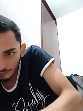 Snapshot of Exlifer chatting on January 2026 03:44:01 AM Exlifer online show from January 2026 03:44:01 AM