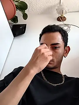 Snapshot of Exlifer chatting on February 2026 09:09:02 PM Exlifer online show from February 2026 09:09:02 PM