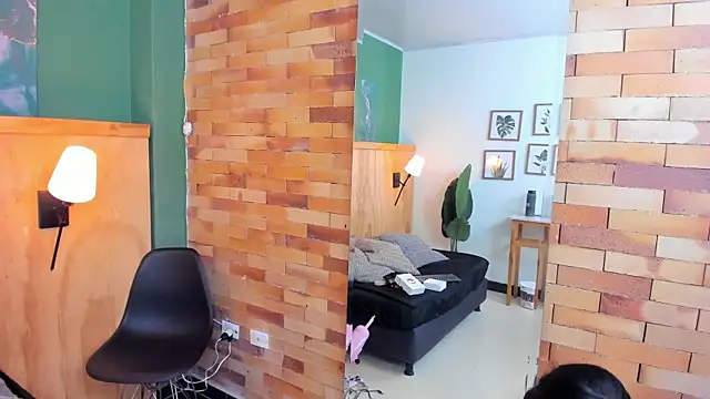 milavega  online show from September 2025 12:05:02 PM