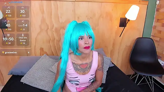 milavega  online show from September 2025 12:16:02 PM