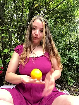 sashapulse online show from October 2025 09:37:01 PM