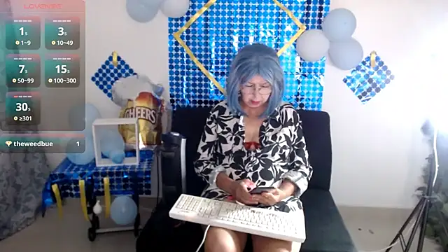 Snapshot of ruth_blue21 chatting on September 2025 12:52:02 PM ruth blue21 online show from September 2025 12:52:02 PM
