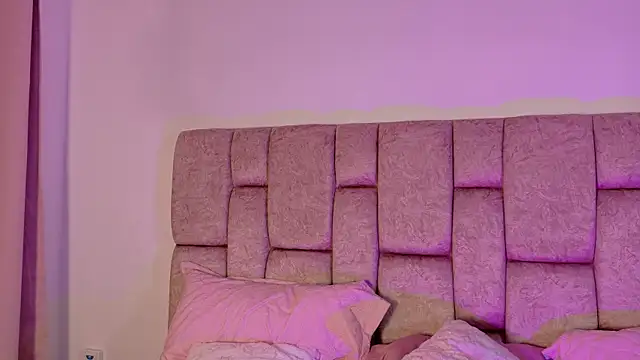 LolaYun online show from September 2025 03:06:02 AM