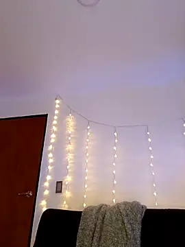 RosseCollins online show from December 2025 10:52:01 PM