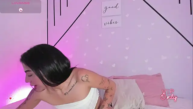 MiahCornell  online show from February 2026 07:31:02 PM