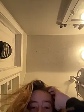 Snapshot of SeccySerena chatting on December 2025 01:11:02 AM SeccySerena online show from December 2025 01:11:02 AM