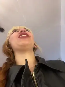 Sallem Pink online show from November 2025 11:07:01 AM