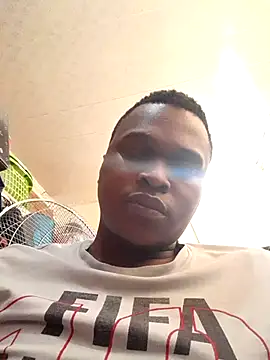 Moet Chandon online show from September 2025 02:10:01 PM